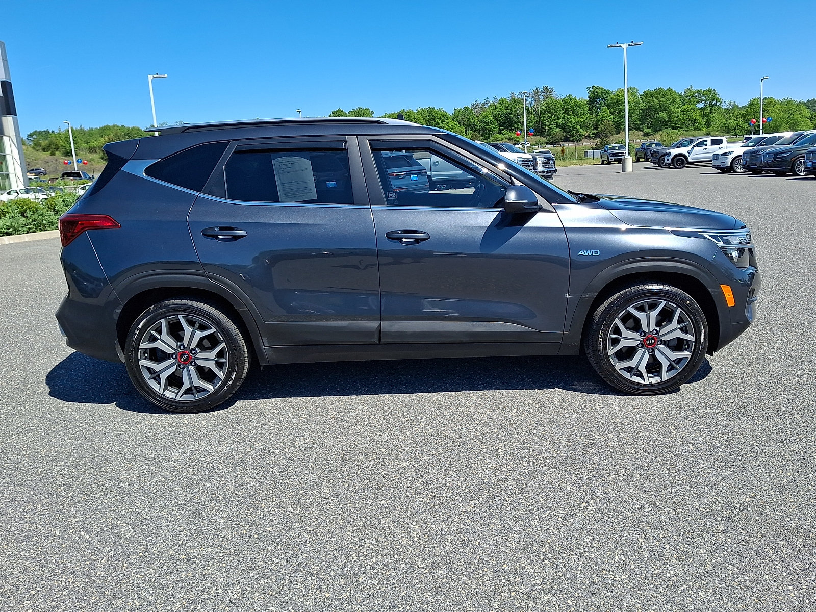 Used 2021 Kia Seltos S AWD/4WD image 8