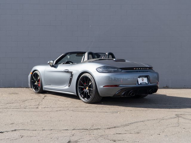New 2025 Porsche 718 Boxster GTS image 3