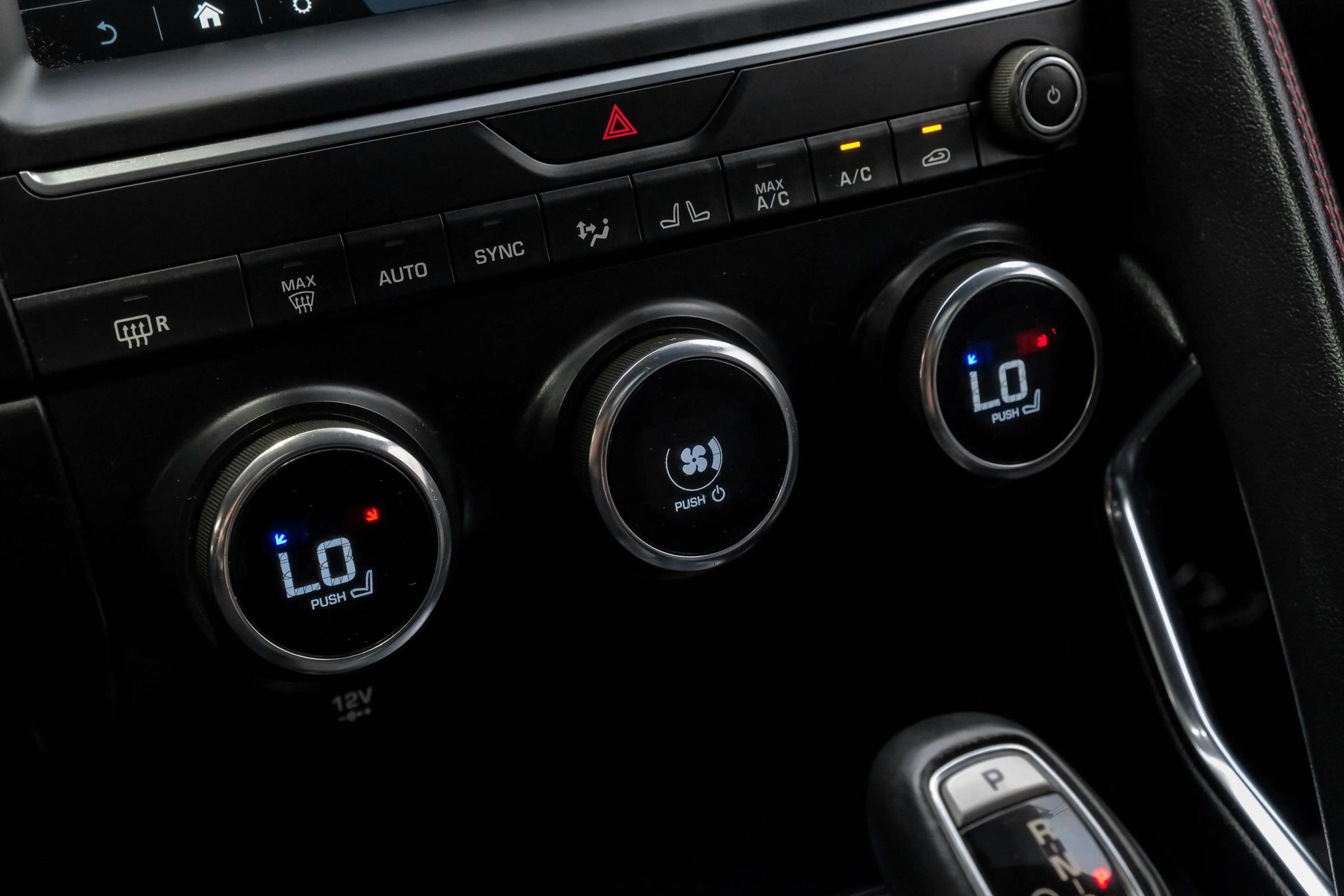 Used 2018 Jaguar E-PACE First Edition image 40