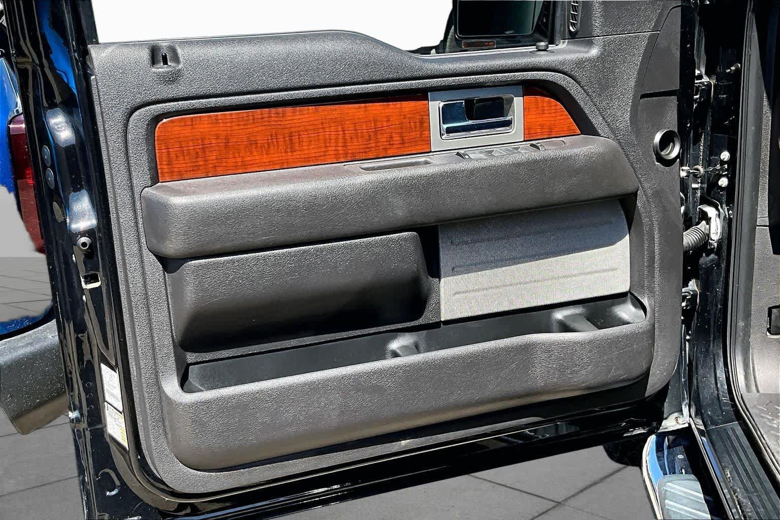 Used 2010 Ford F150 XLT AWD/4WD image 21