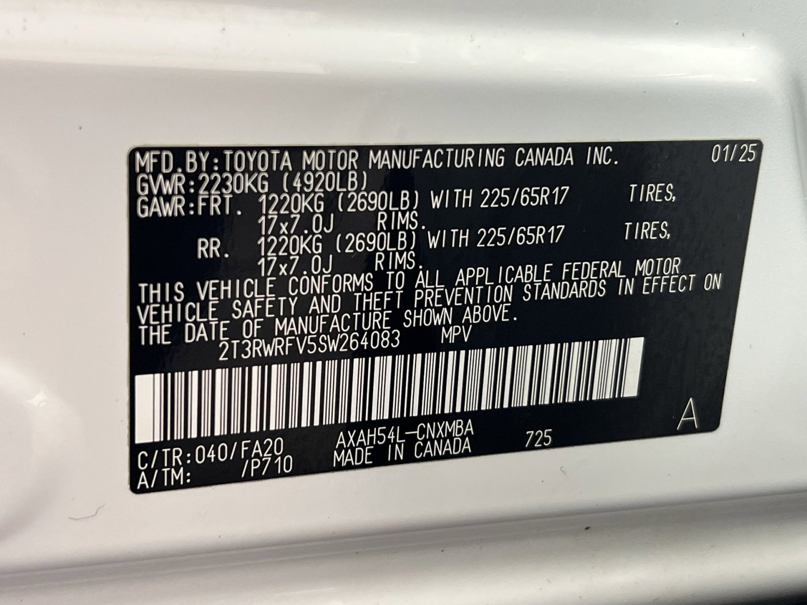 Used 2025 Toyota RAV4 XLE image 30