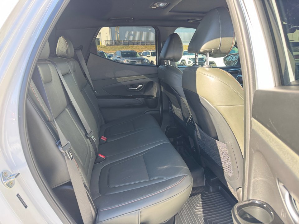 Used 2023 Hyundai Santa Cruz Limited w/ Cargo Package image 33