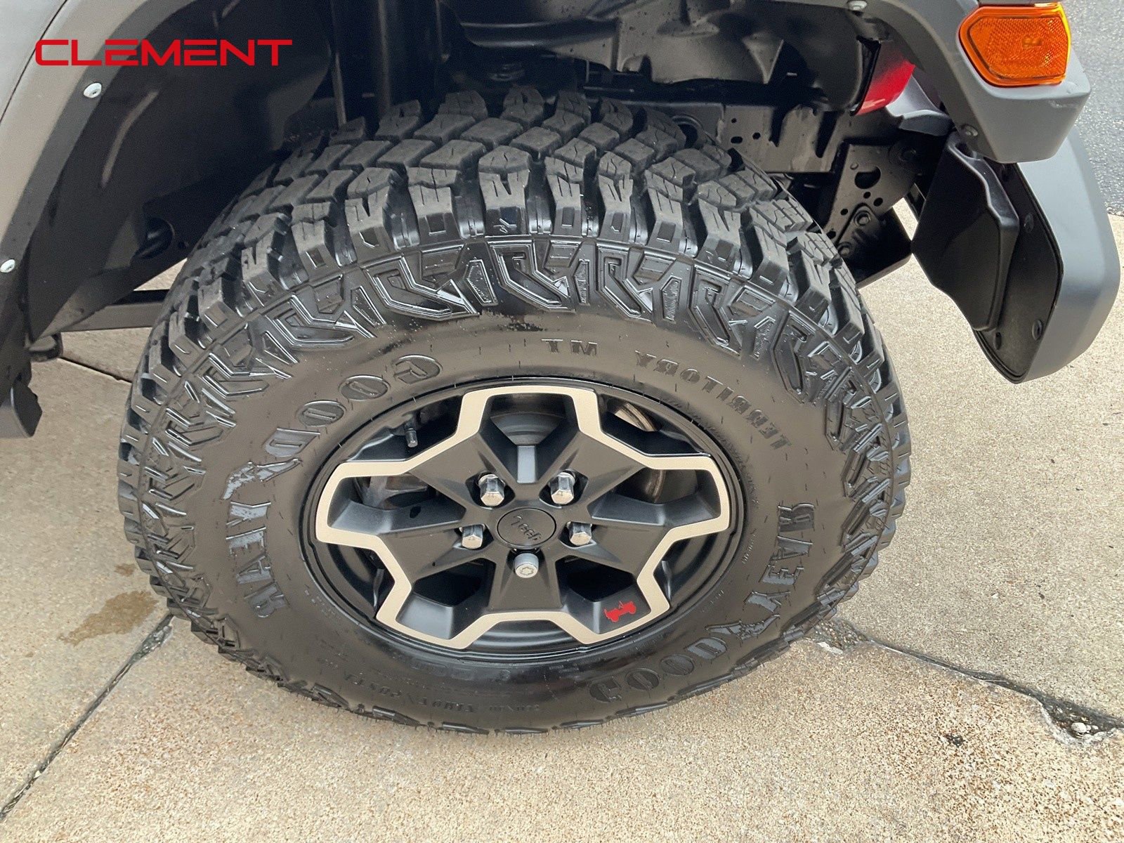 Used 2021 Jeep Gladiator Rubicon w/ Uconnect 4C Nav & Sound Group image 8