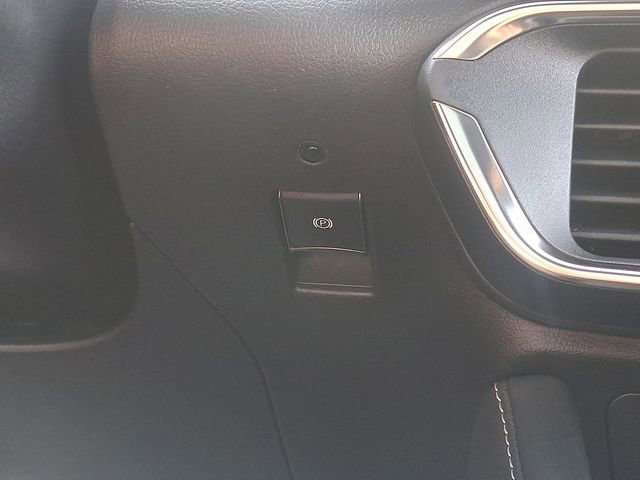 Used 2023 VinFast VF 8 Plus image 31