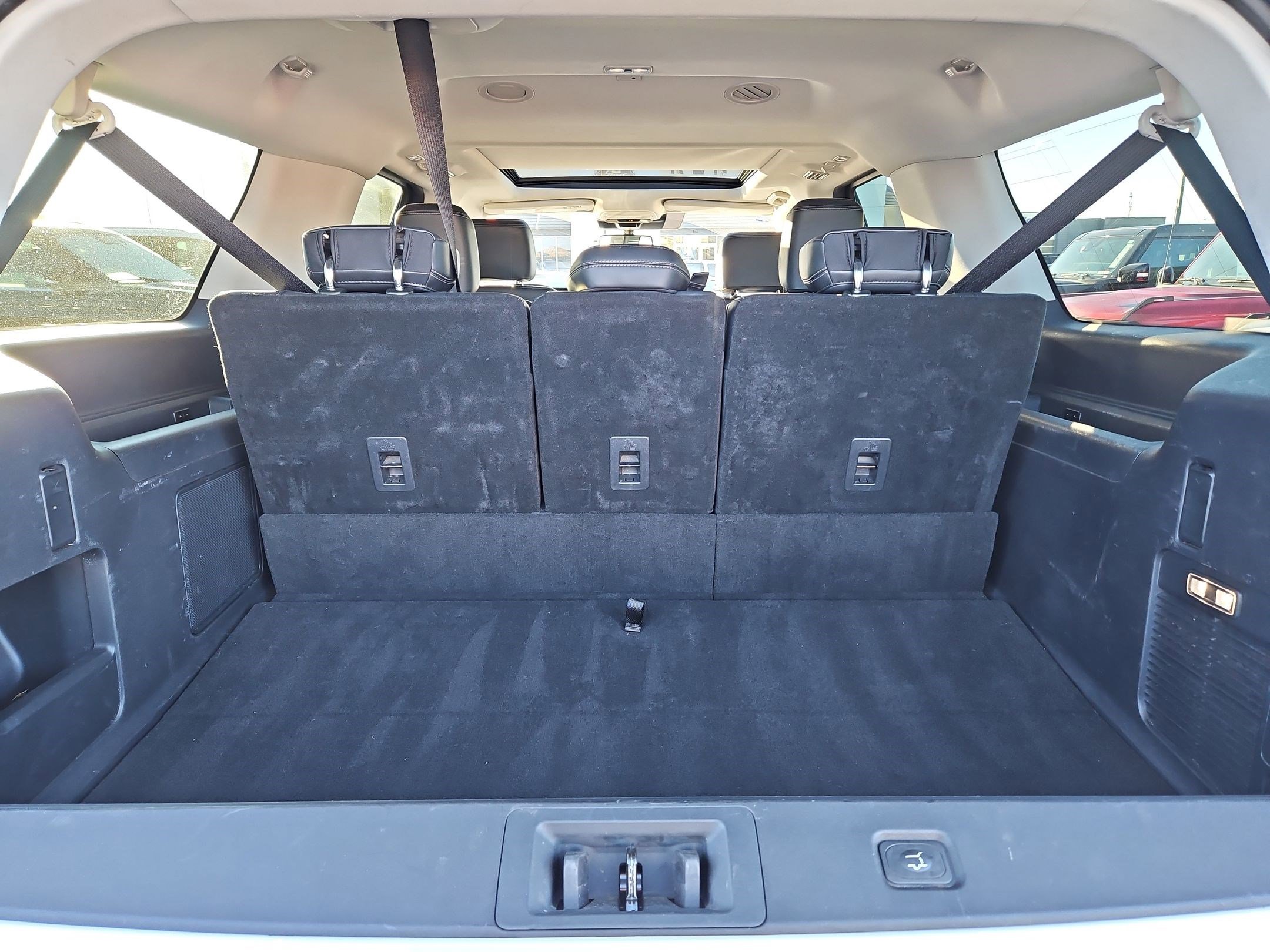 Used 2025 Ford Expedition Max Platinum image 33