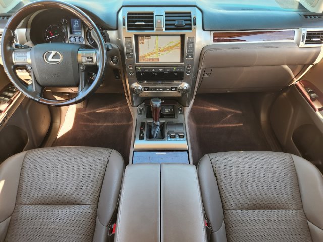 Used 2019 Lexus GX 460 Premium AWD/4WD image 18