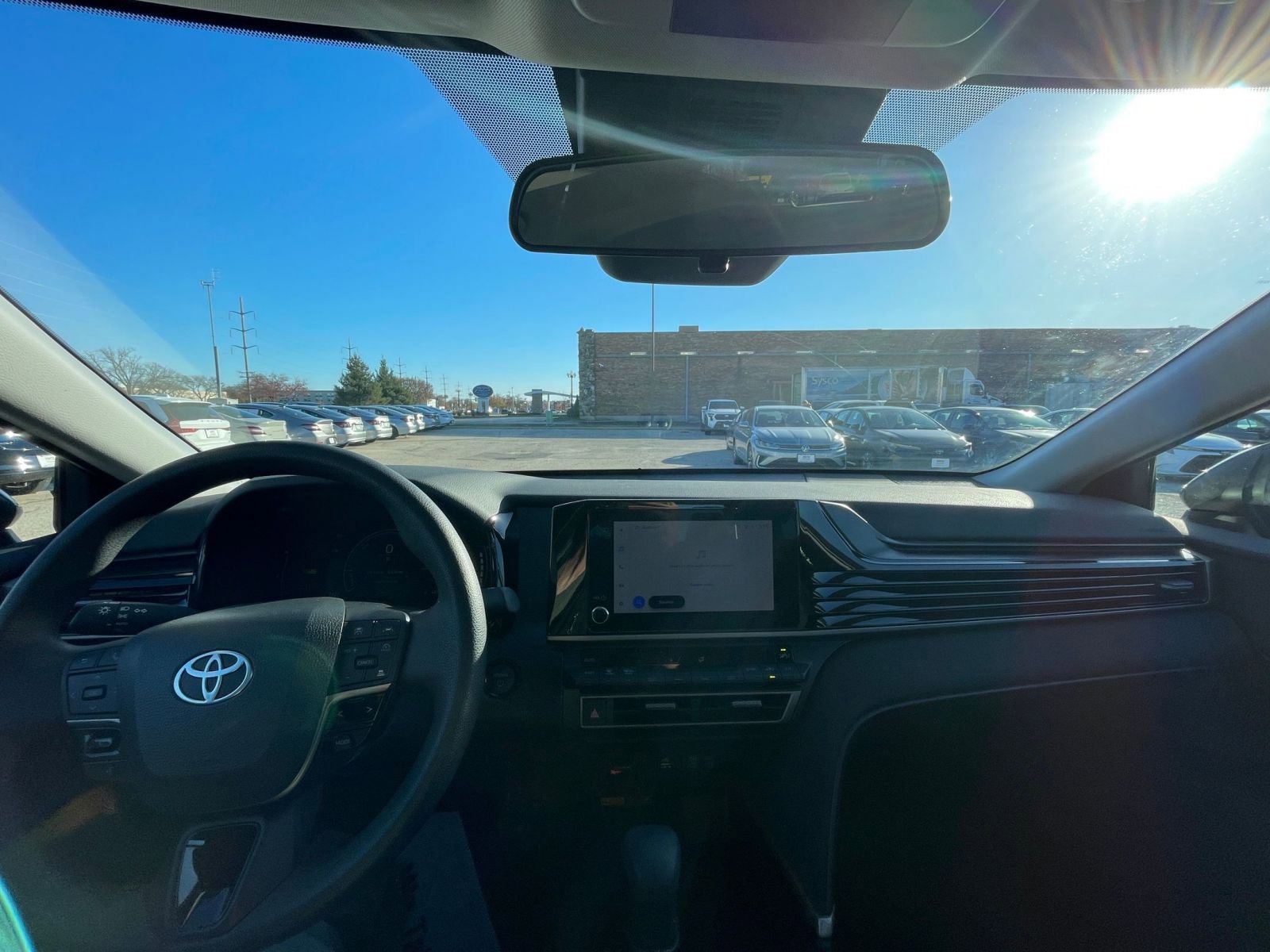 Used 2025 Toyota Camry LE image 33