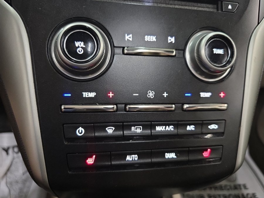 Used 2017 Lincoln MKC Select w/ Select Plus Package AWD/4WD image 20
