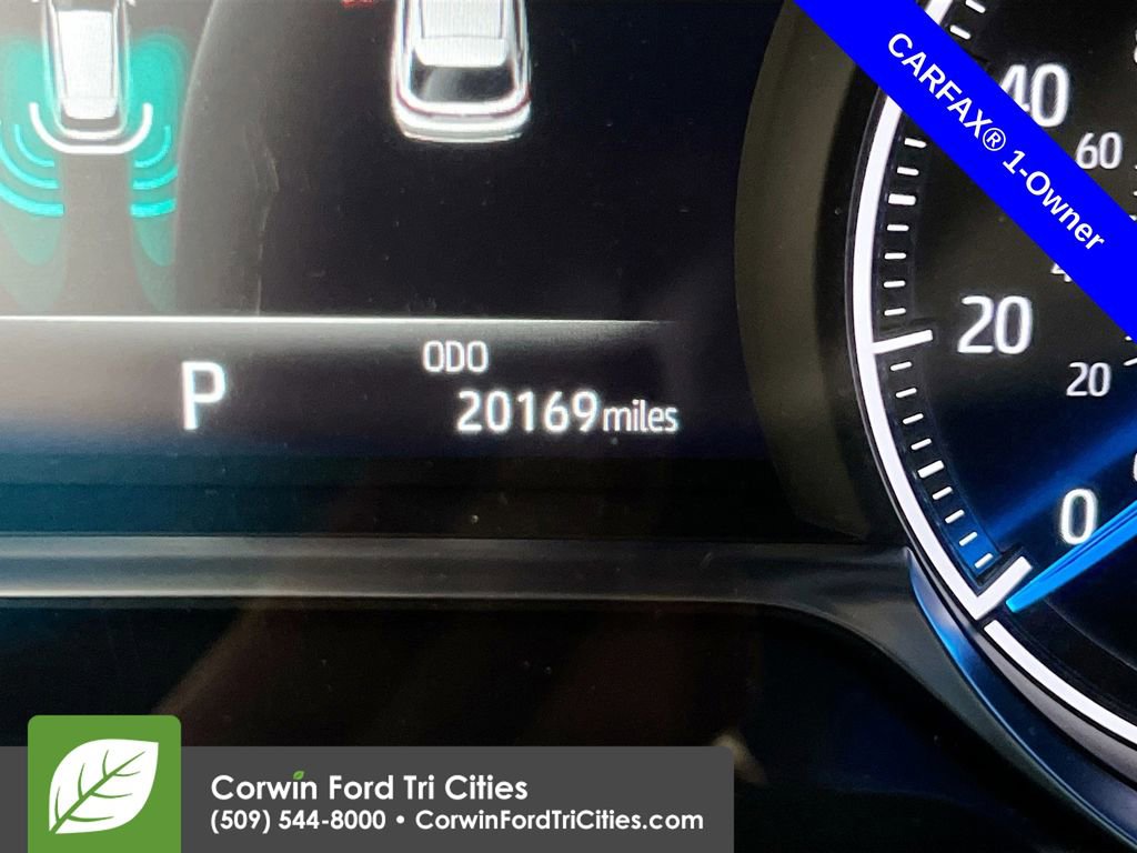 Used 2024 Toyota Venza Nightshade image 2