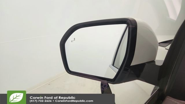 Used 2020 Ford Expedition XLT w/ Equipment Group 202A image 12