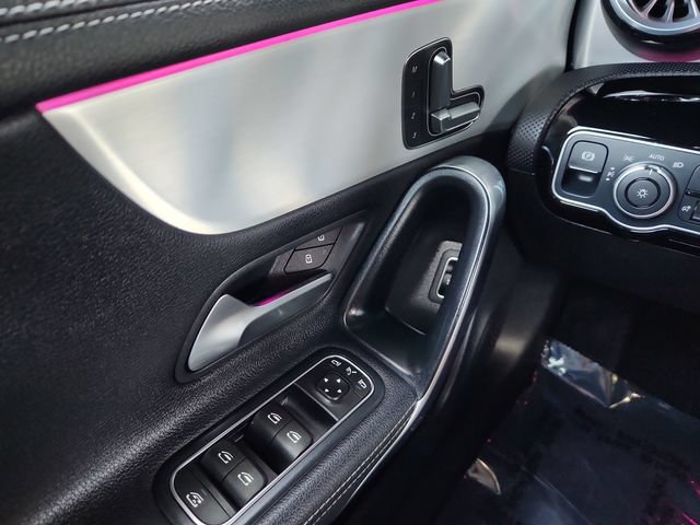 Used 2025 Mercedes-Benz CLA 250 image 35