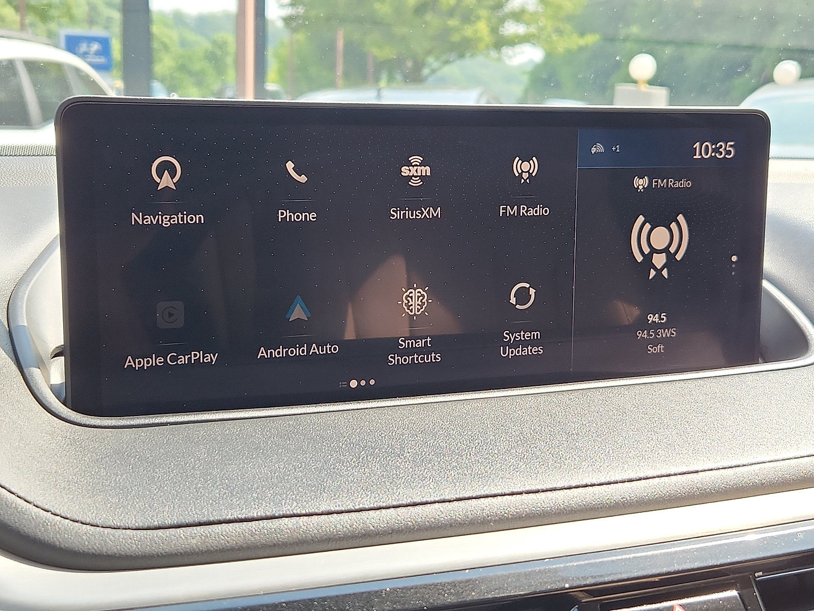 Used 2023 Acura MDX SH-AWD w/ Technology Package image 17