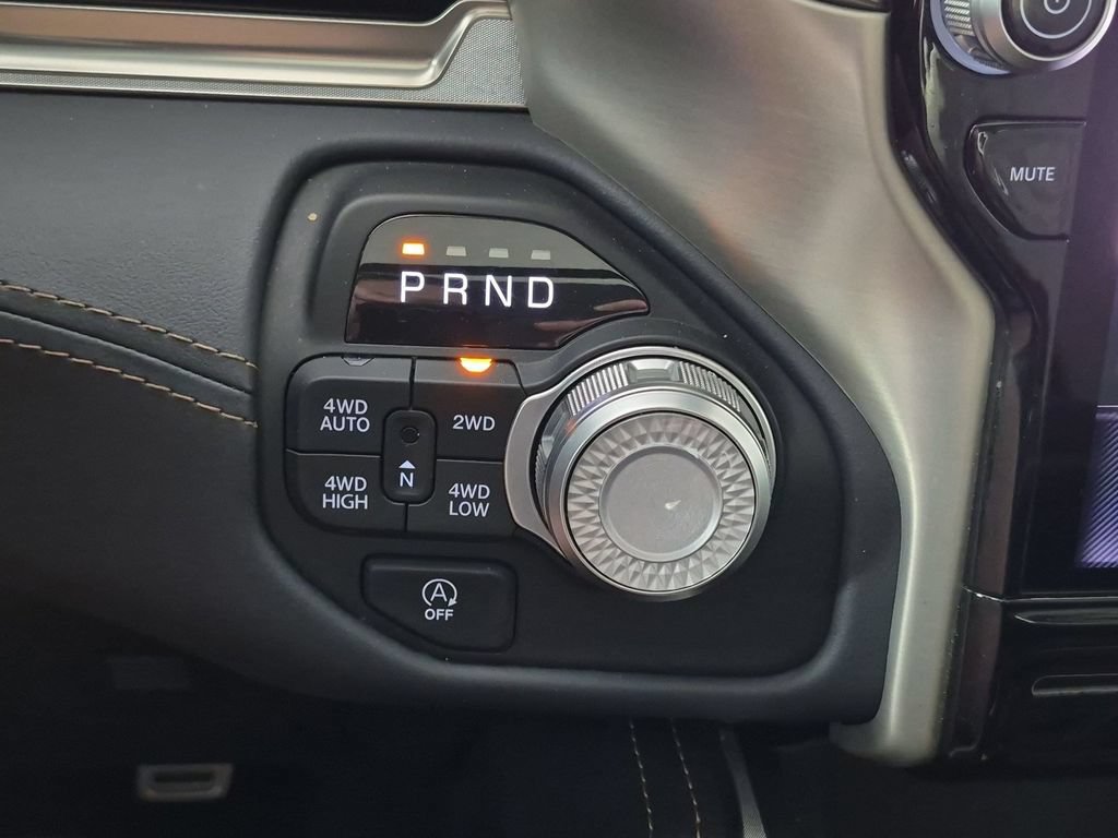 Used 2025 RAM 1500 Tungsten AWD/4WD image 28