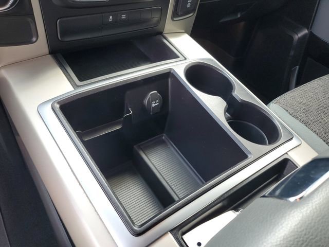 Used 2015 RAM 1500 Big Horn RWD image 23