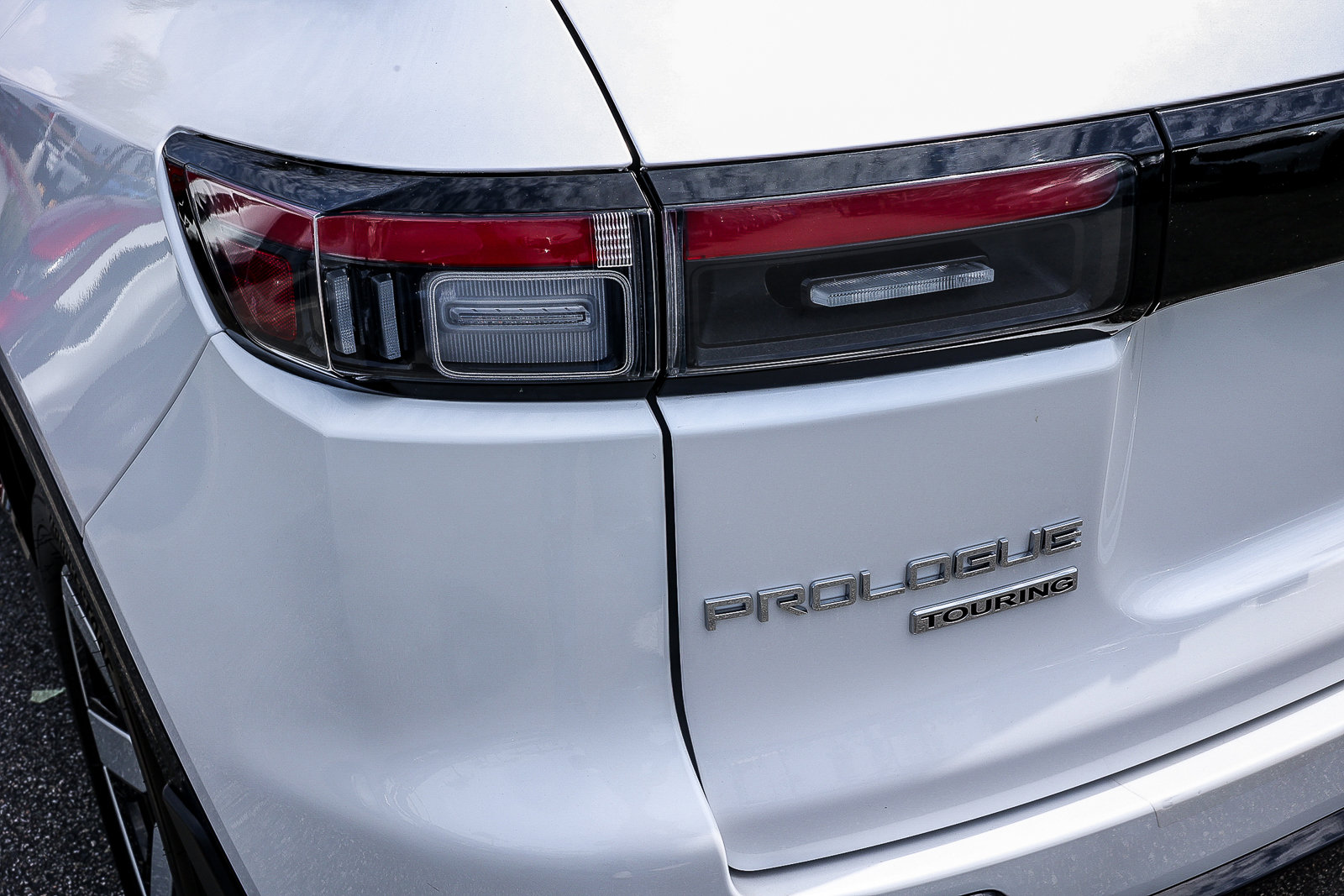 Used 2024 Honda Prologue Touring image 8