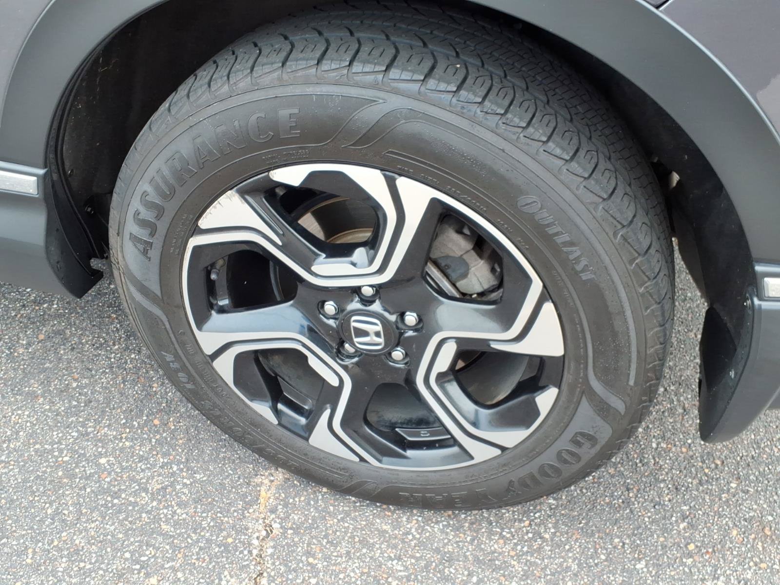 Used 2019 Honda CR-V Touring image 14