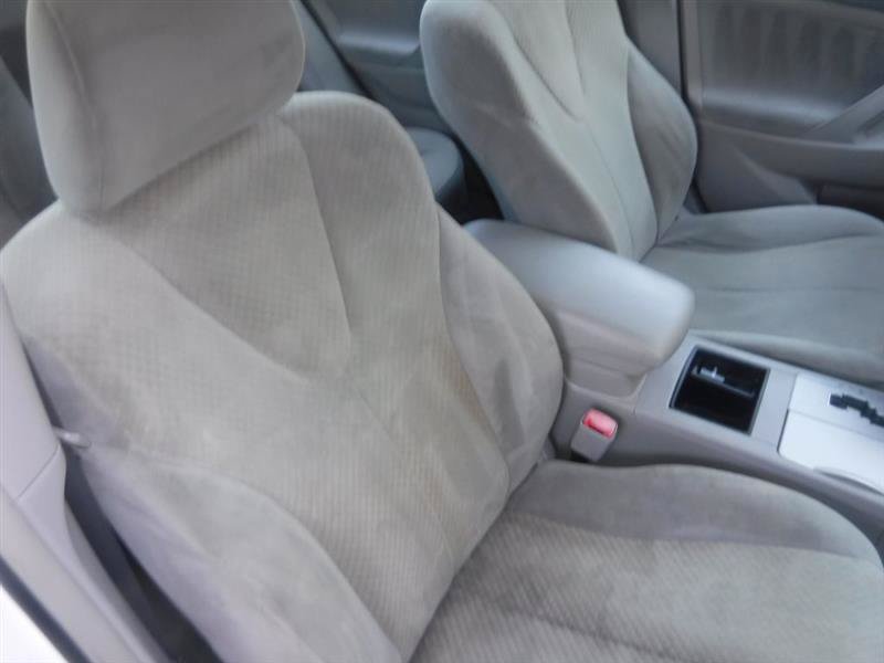 Used 2008 Toyota Camry LE FWD image 26