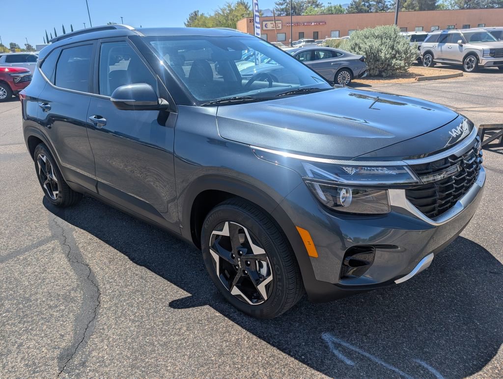 Used 2025 Kia Seltos S FWD image 7