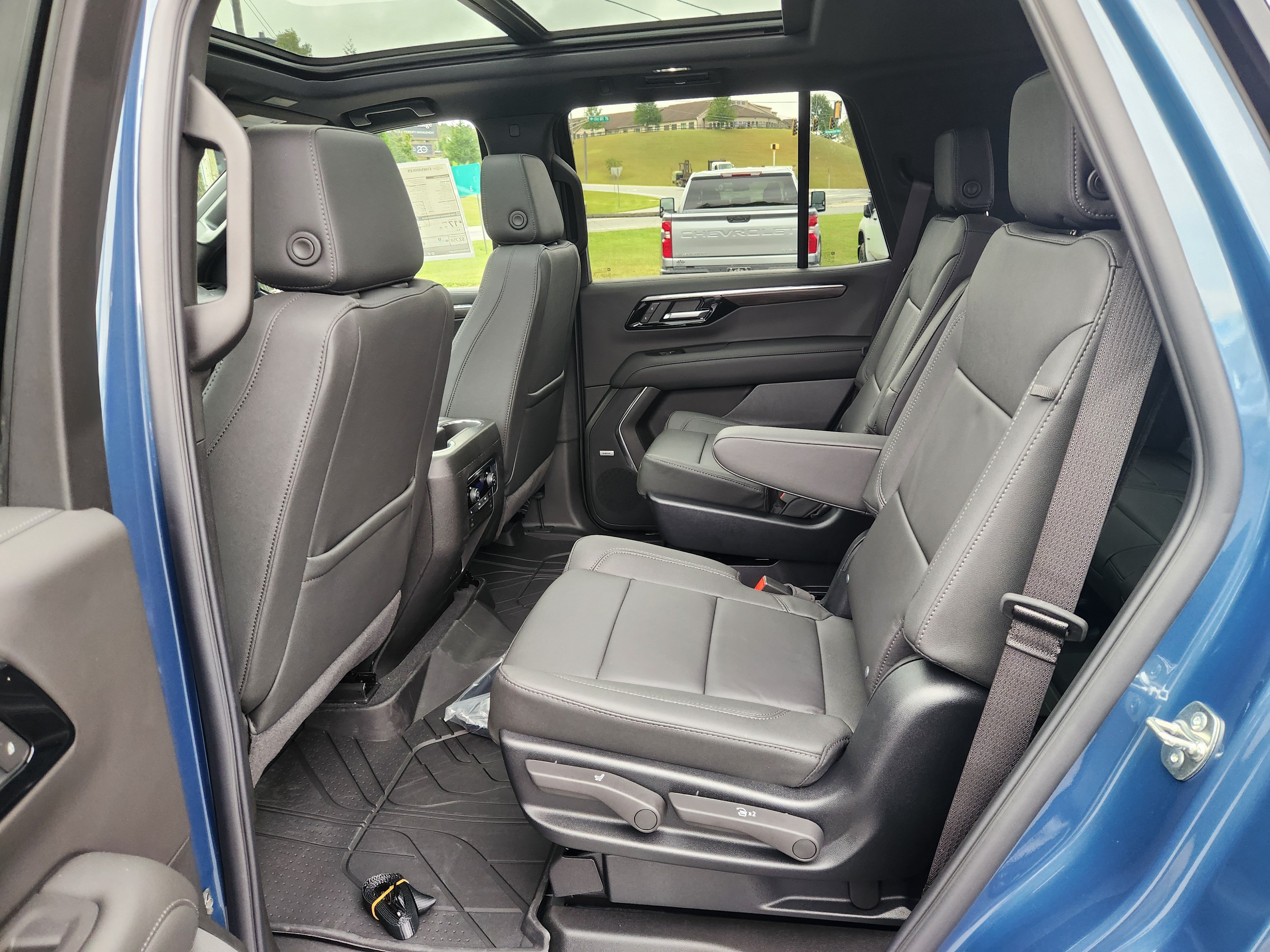 New 2027 Chevrolet Tahoe LT w/ Comfort Package AWD/4WD image 20