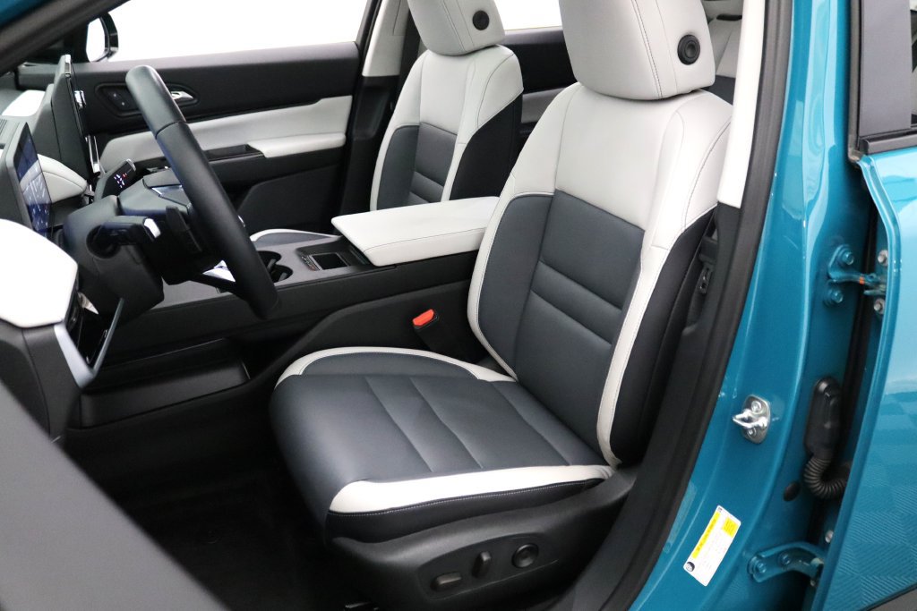Used 2024 Honda Prologue Touring image 2