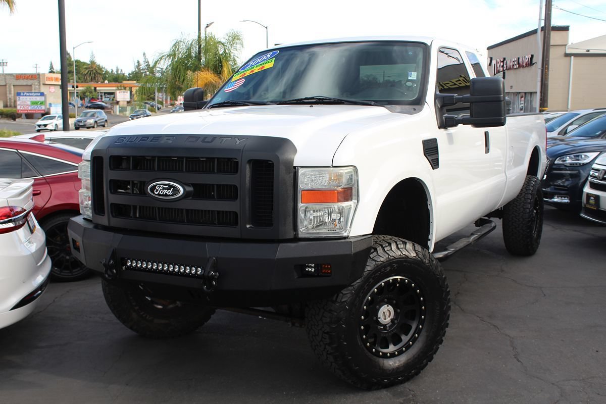 Used 2008 Ford F250 XL AWD/4WD image 2