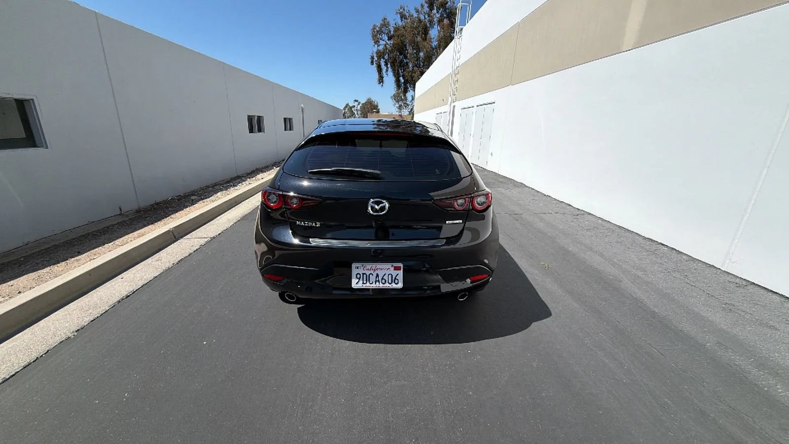 Used 2023 MAZDA MAZDA3 s FWD image 10