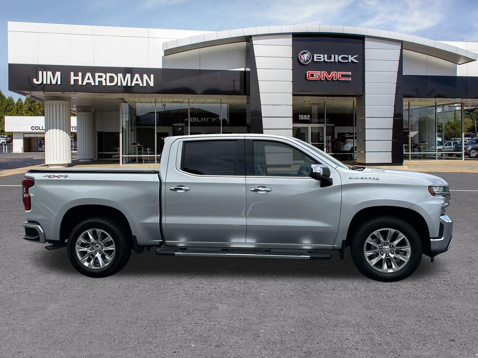 Used 2021 Chevrolet Silverado 1500 LTZ w/ LTZ Premium Package AWD/4WD image 8