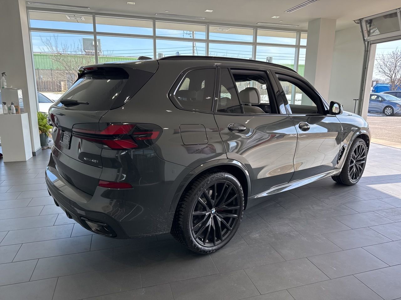New 2026 BMW X5 xDrive40i AWD/4WD image 8