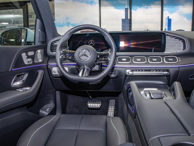 Certified 2025 Mercedes-Benz GLS 580 4MATIC image 17
