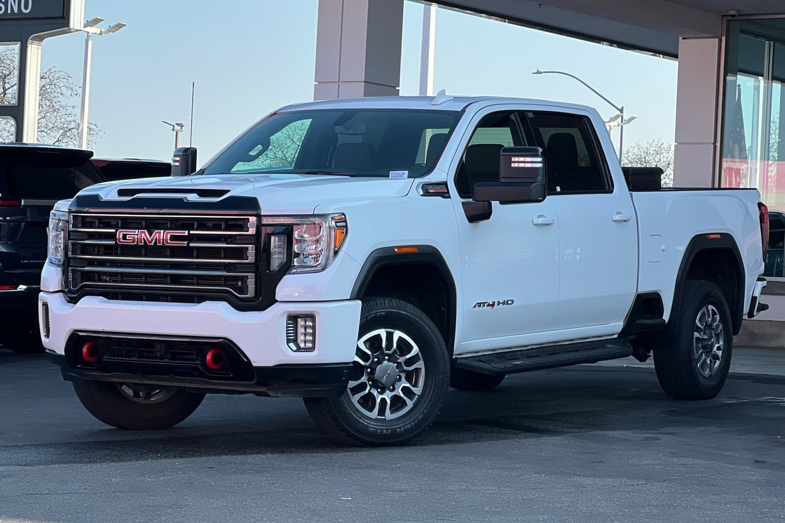 Used 2021 GMC Sierra 2500 AT4 w/ Gooseneck/5TH Wheel Package image 8