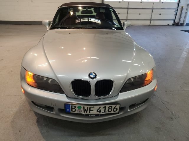 Used 1997 BMW Z3 1.9 RWD image 17