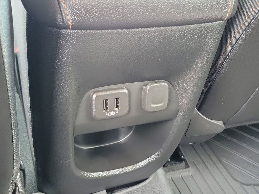 Used 2022 GMC Canyon AT4 image 19