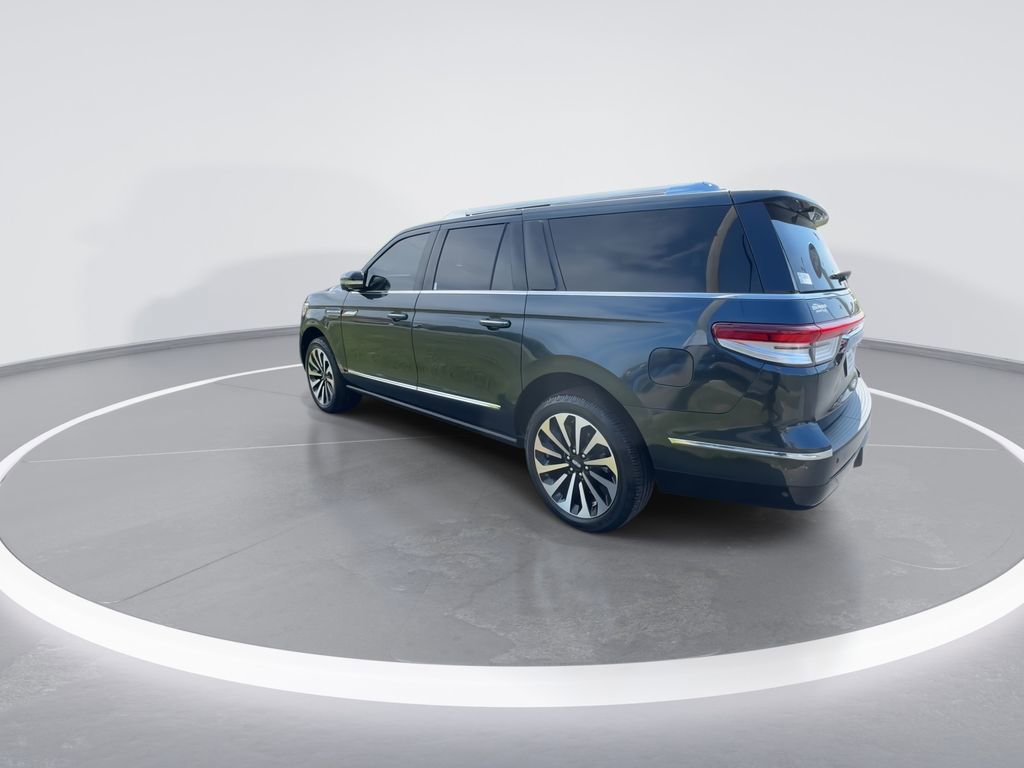 Used 2024 Lincoln Navigator L Reserve AWD/4WD image 6