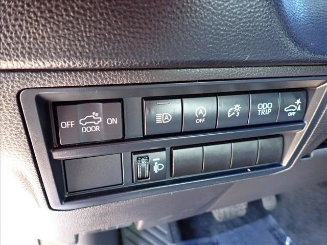 Used 2024 Toyota Tundra SR5 AWD/4WD image 14