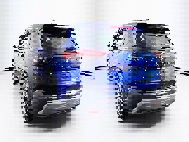 Used 2021 Nissan Rogue SV image 7