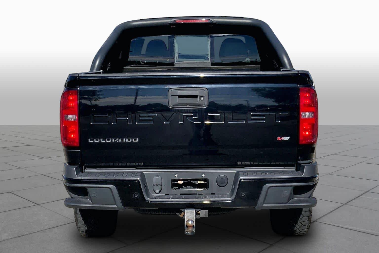 Used 2021 Chevrolet Colorado Z71 w/ Z71 Midnight Edition RWD image 5