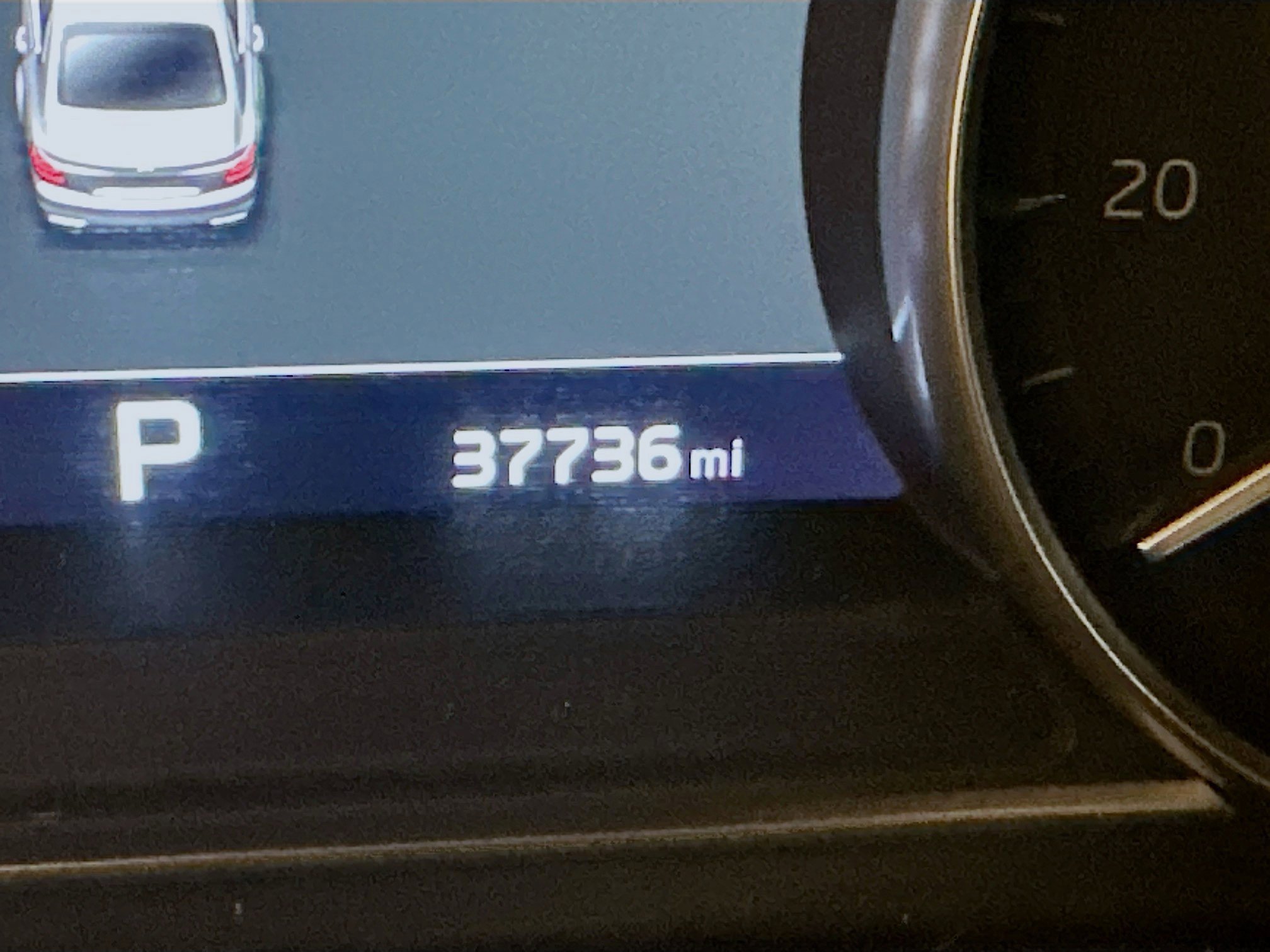 Used 2020 Kia K900 Luxury image 19