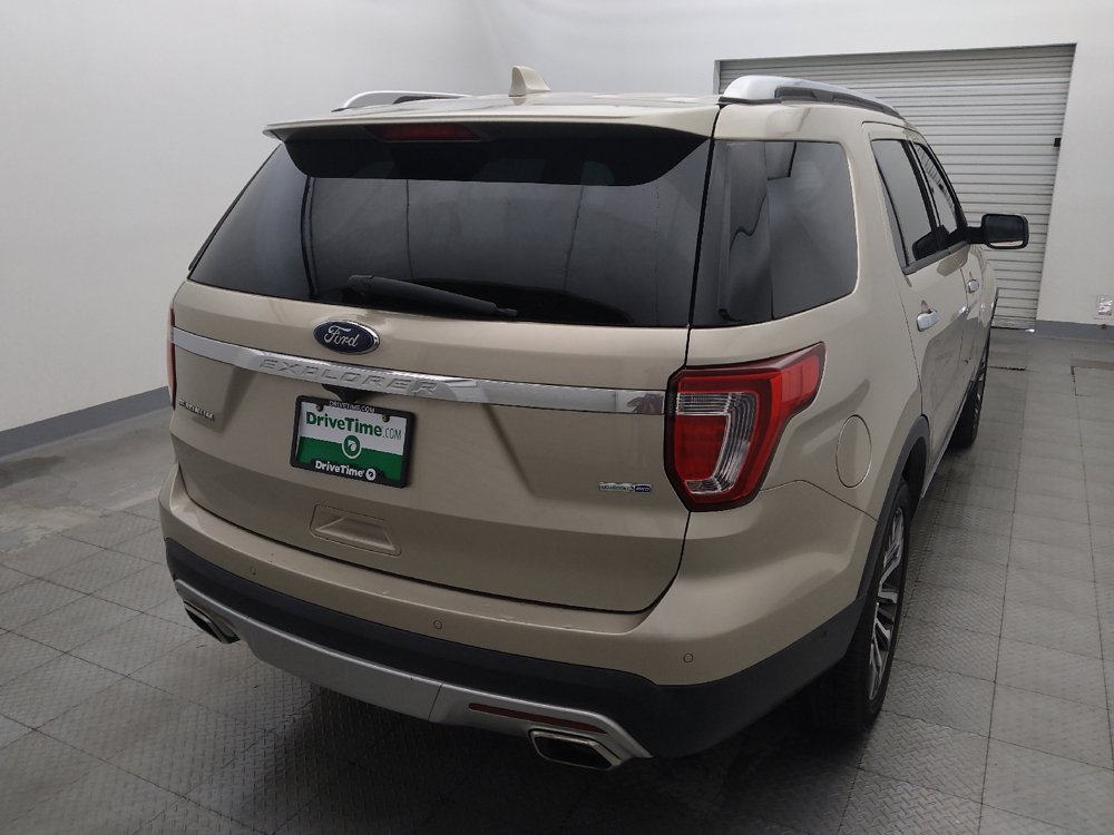 Used 2017 Ford Explorer Platinum AWD/4WD image 7