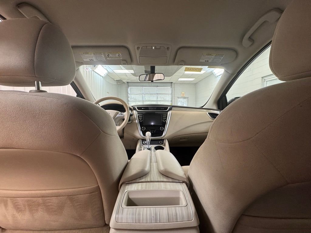 Used 2016 Nissan Murano SV image 18