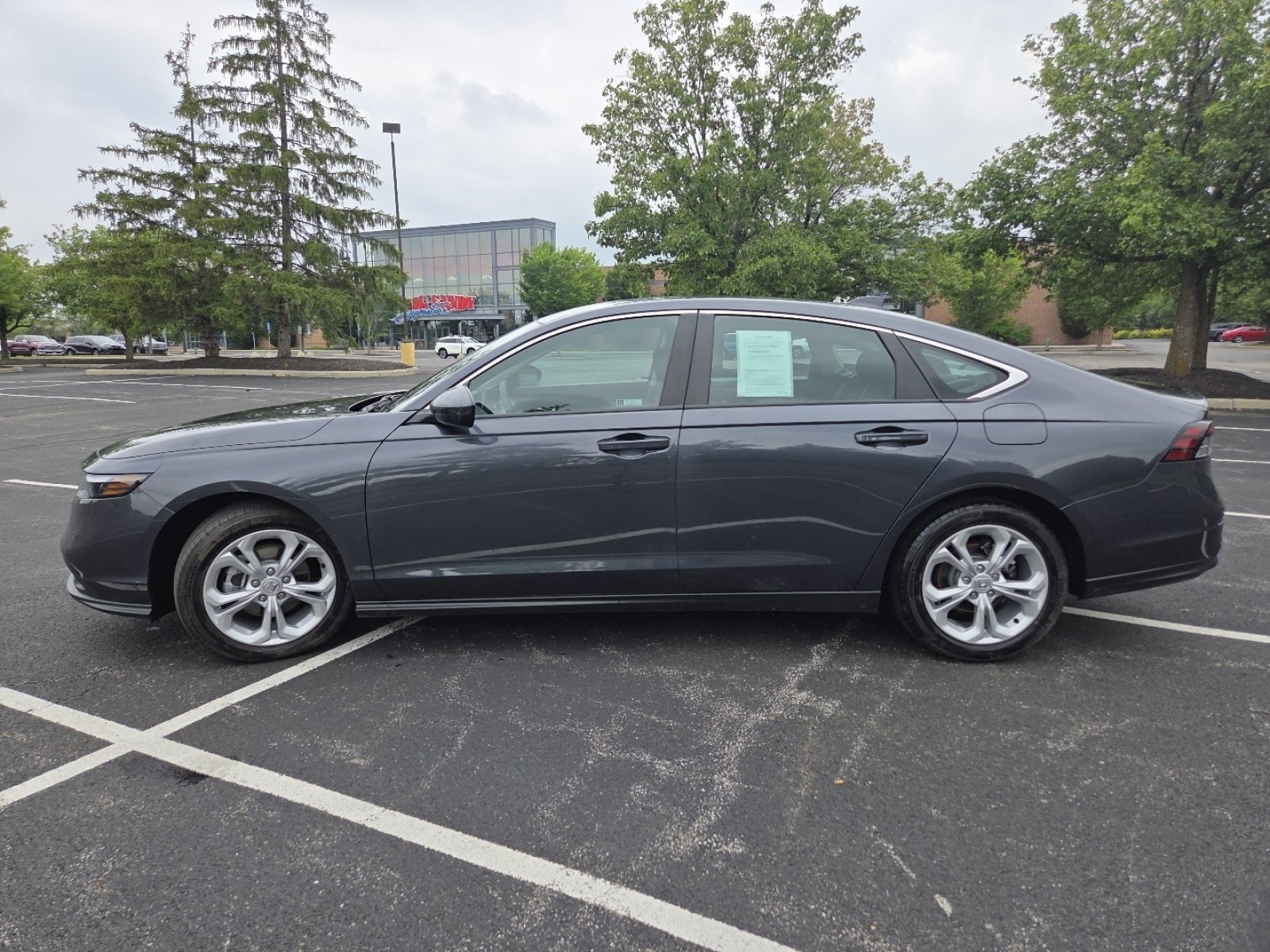 Certified 2025 Honda Accord LX image 15