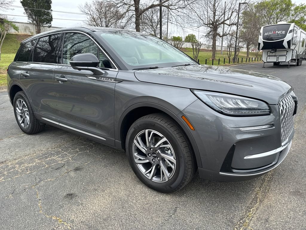 Used 2025 Lincoln Corsair FWD w/ Equipment Group 101A