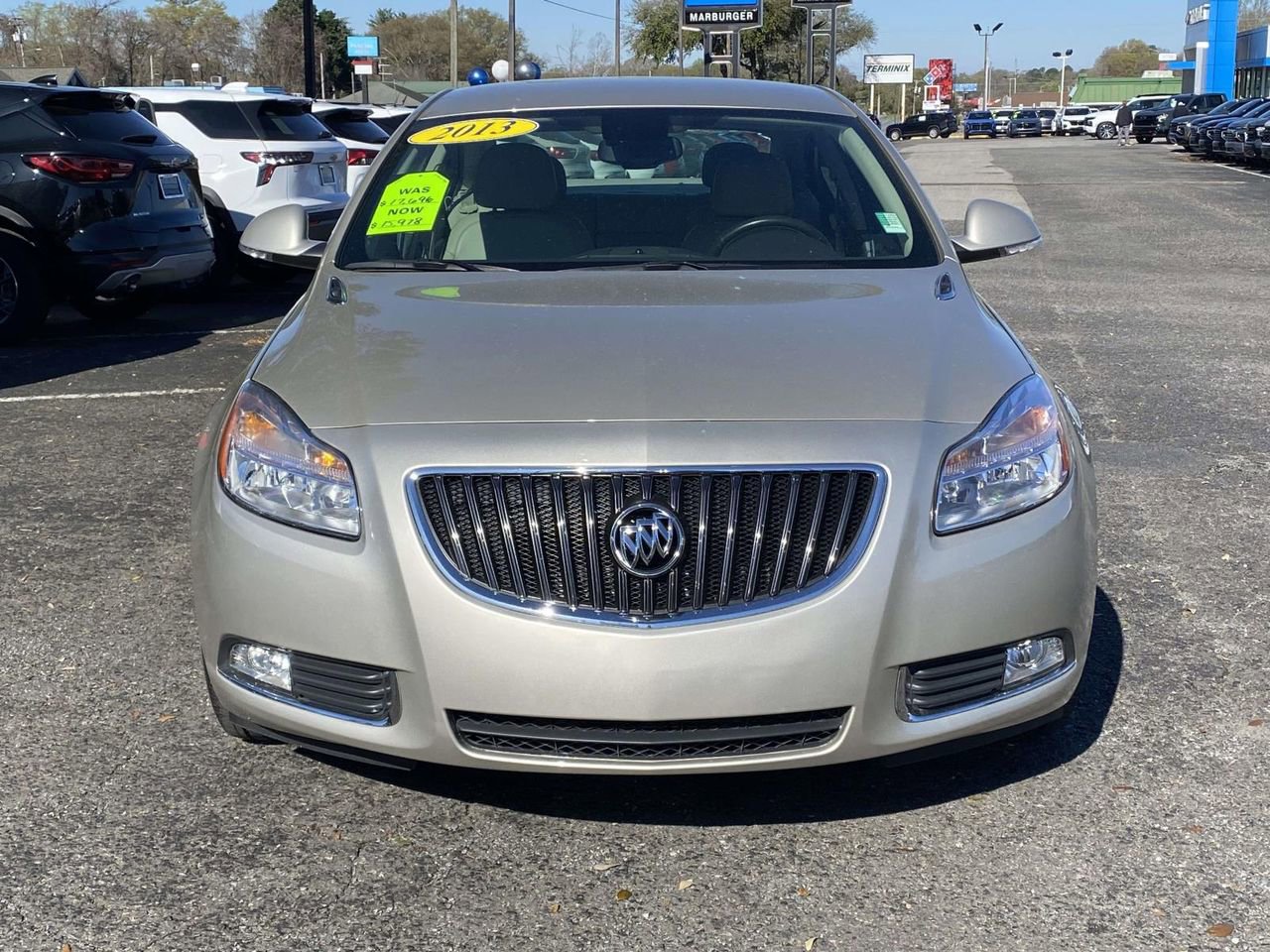 Used 2013 Buick Regal Premium image 2
