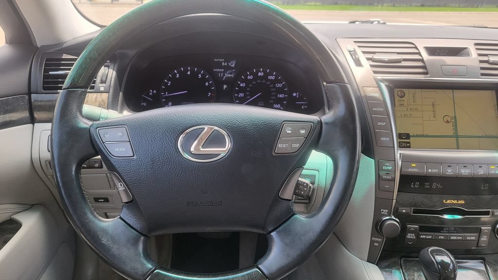 Used 2009 Lexus LS 460 AWD image 29