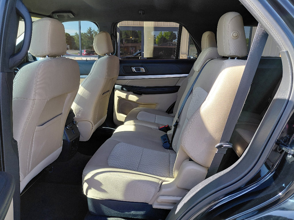 Used 2017 Ford Explorer 4WD image 11