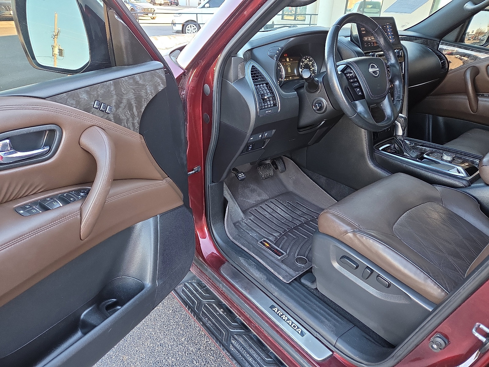 Used 2021 Nissan Armada Platinum w/ Captain's Chairs Package image 11