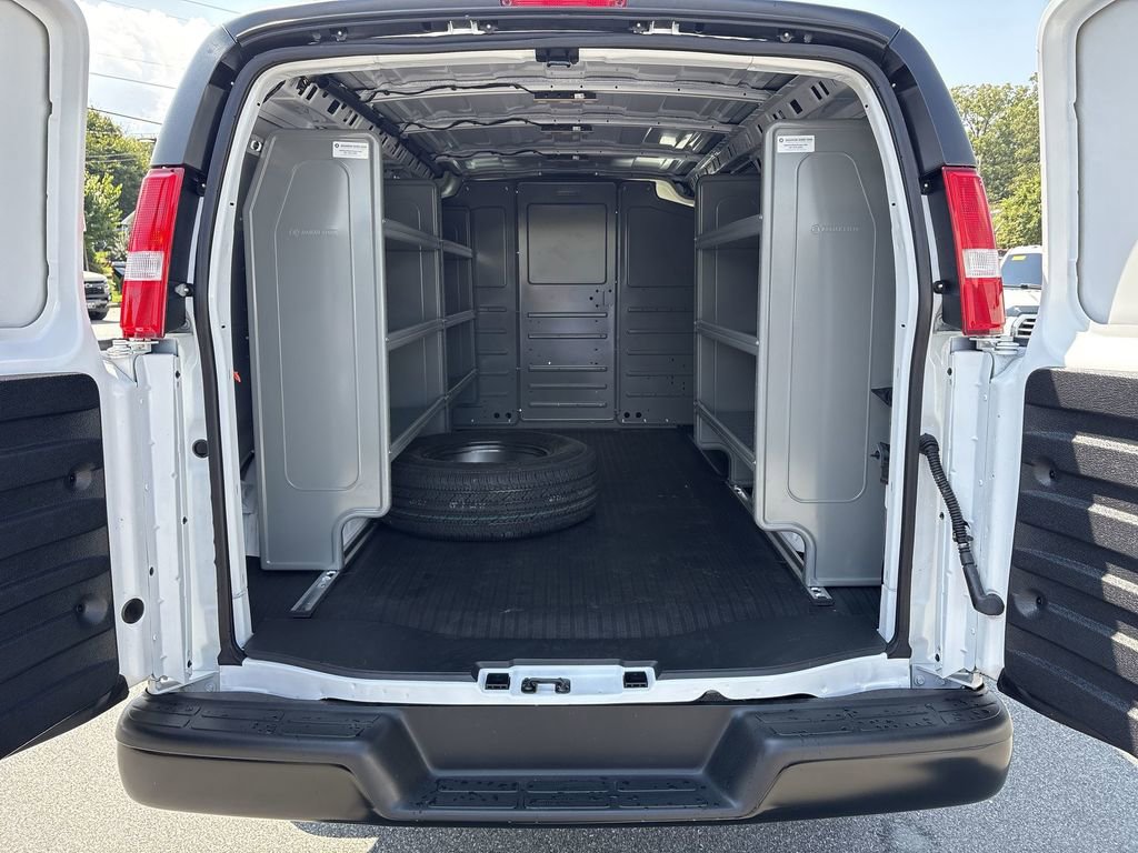 New 2025 Chevrolet Express 2500 w/ Driver Convenience Package image 22
