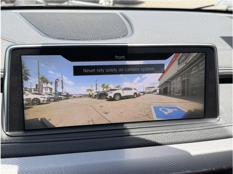 Used 2018 BMW X6 sDrive35i w/ M Sport Package RWD image 61