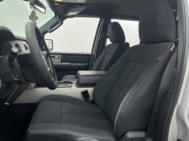 Used 2017 Ford Expedition XLT image 13