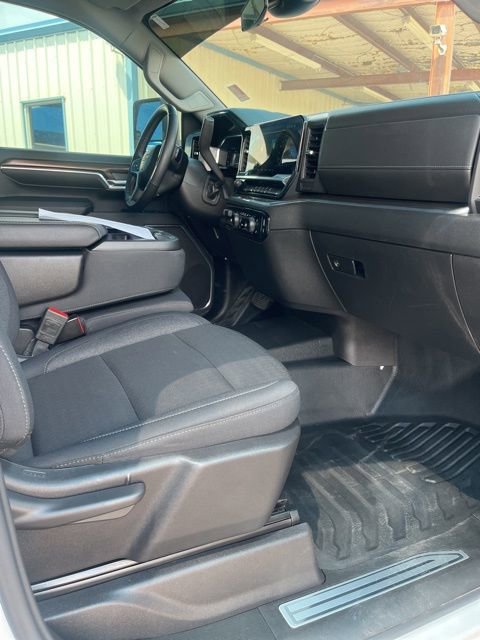 Used 2024 Chevrolet Silverado 3500 LT w/ Convenience Package AWD/4WD image 10