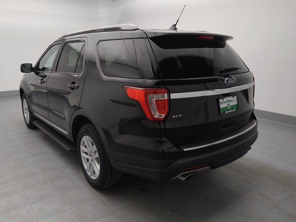 Used 2018 Ford Explorer XLT w/ Equipment Group 201A AWD/4WD image 5